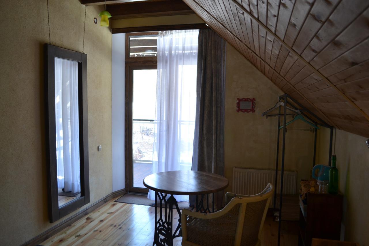 Romantic Guest House Kamianets-Podilskyi Exterior foto