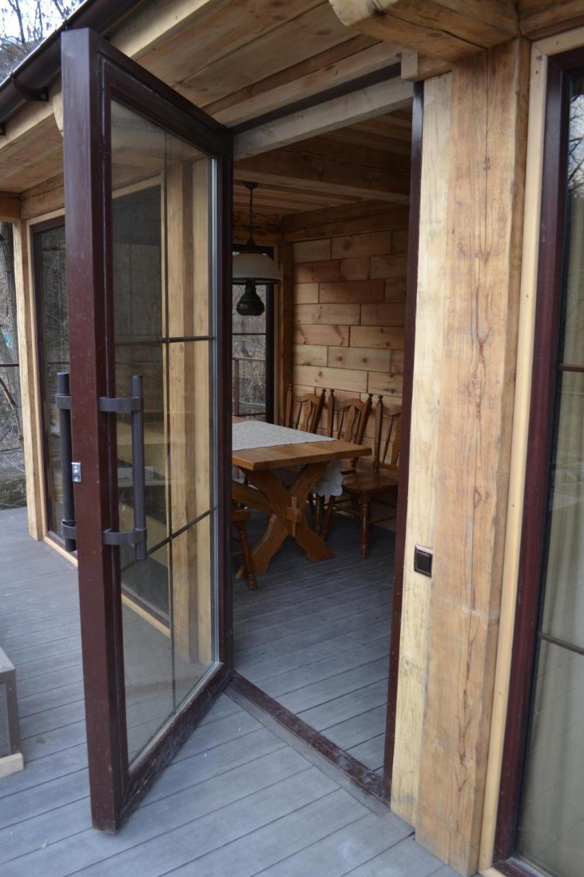 Romantic Guest House Kamianets-Podilskyi Exterior foto
